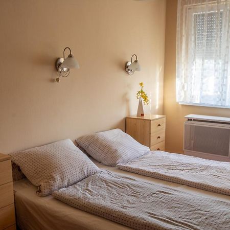 Pavai Apartman Hajdúszoboszló Екстериор снимка